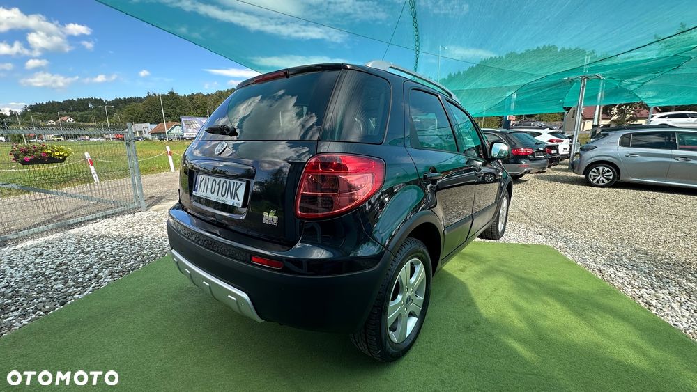 Fiat Sedici 1.6 16V 4x4 Luxury - 3