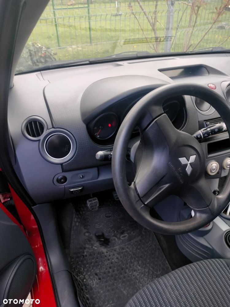 Mitsubishi Colt 1.1 - 30