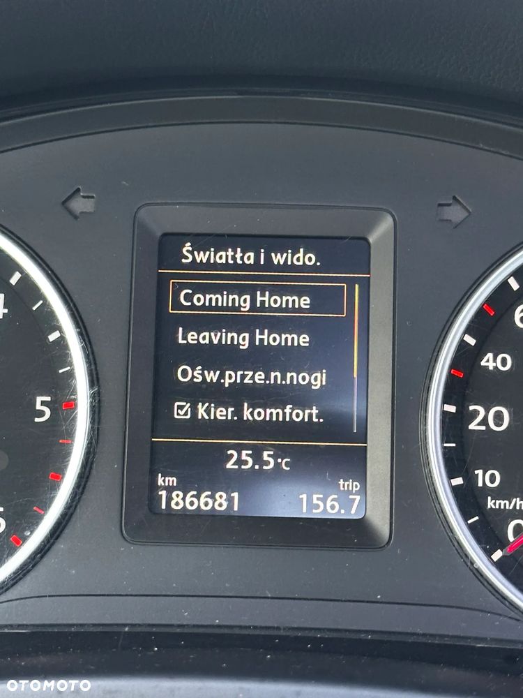 Volkswagen Tiguan 2.0 TDI SCR R-Line - 20