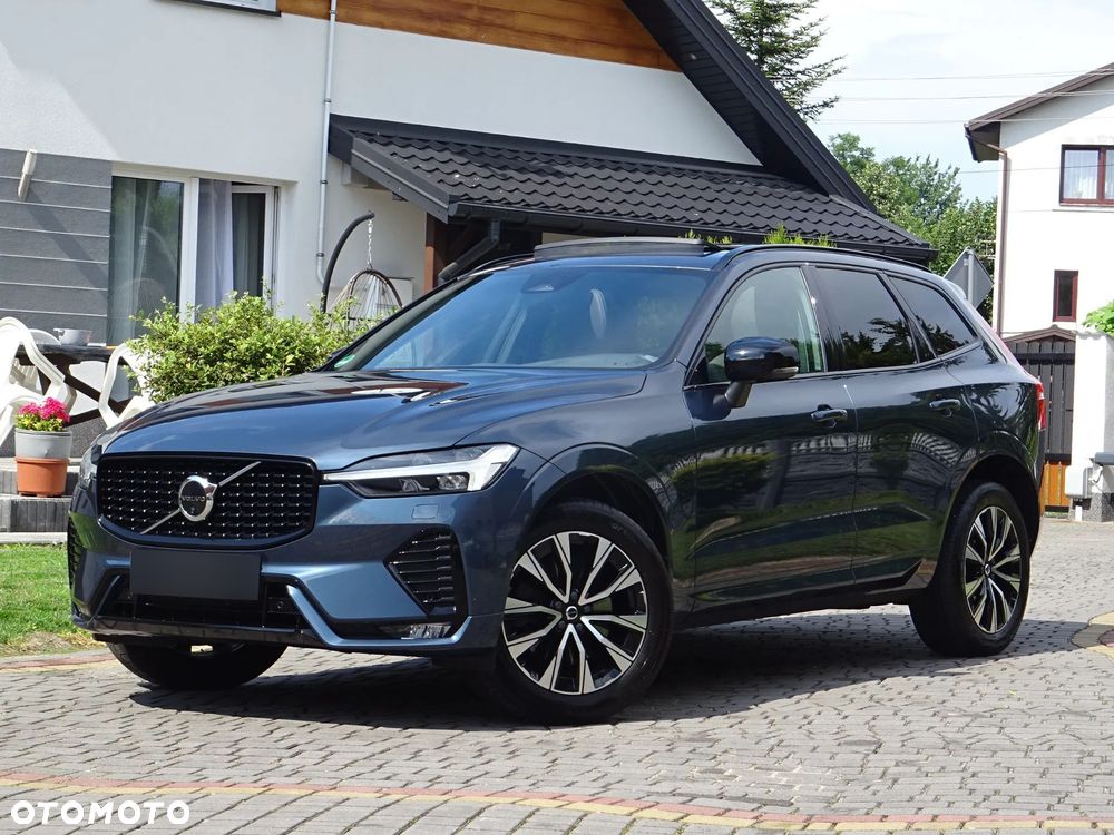 Volvo XC 60 B4 D Plus Dark - 5