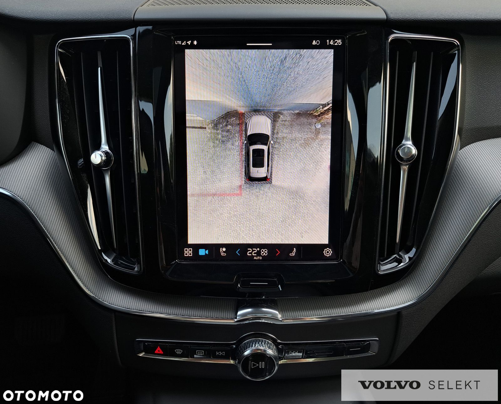 Volvo XC 60 - 25