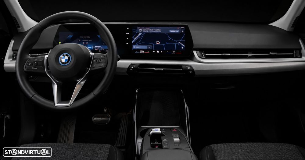 BMW iX2 eDrive20 - 22