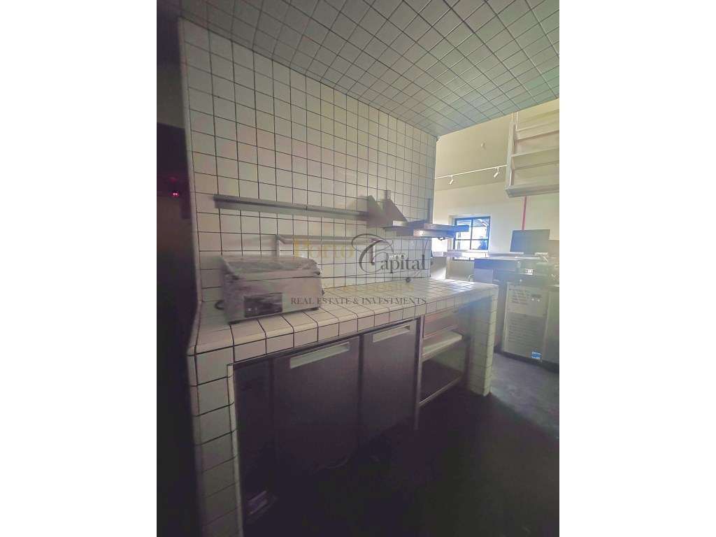 RESTAURANTE PARA TRESPASSE EM LEÇA DA PALMEIRA - Grande imagem: 5/21