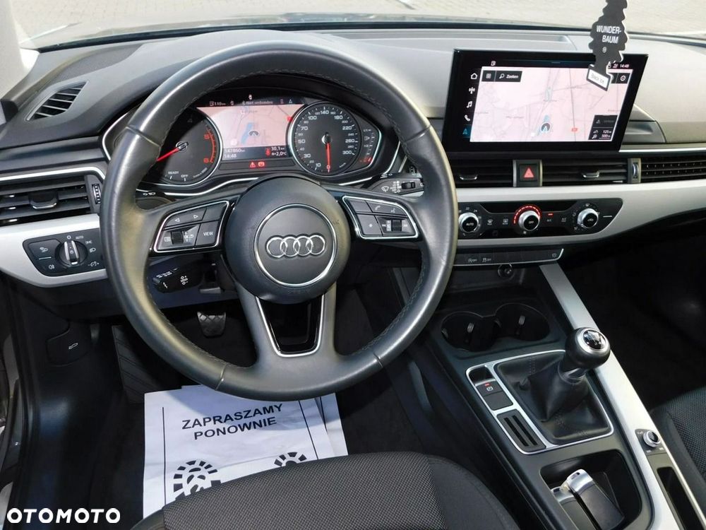Audi A4 Avant 2.0 TDI Design - 17