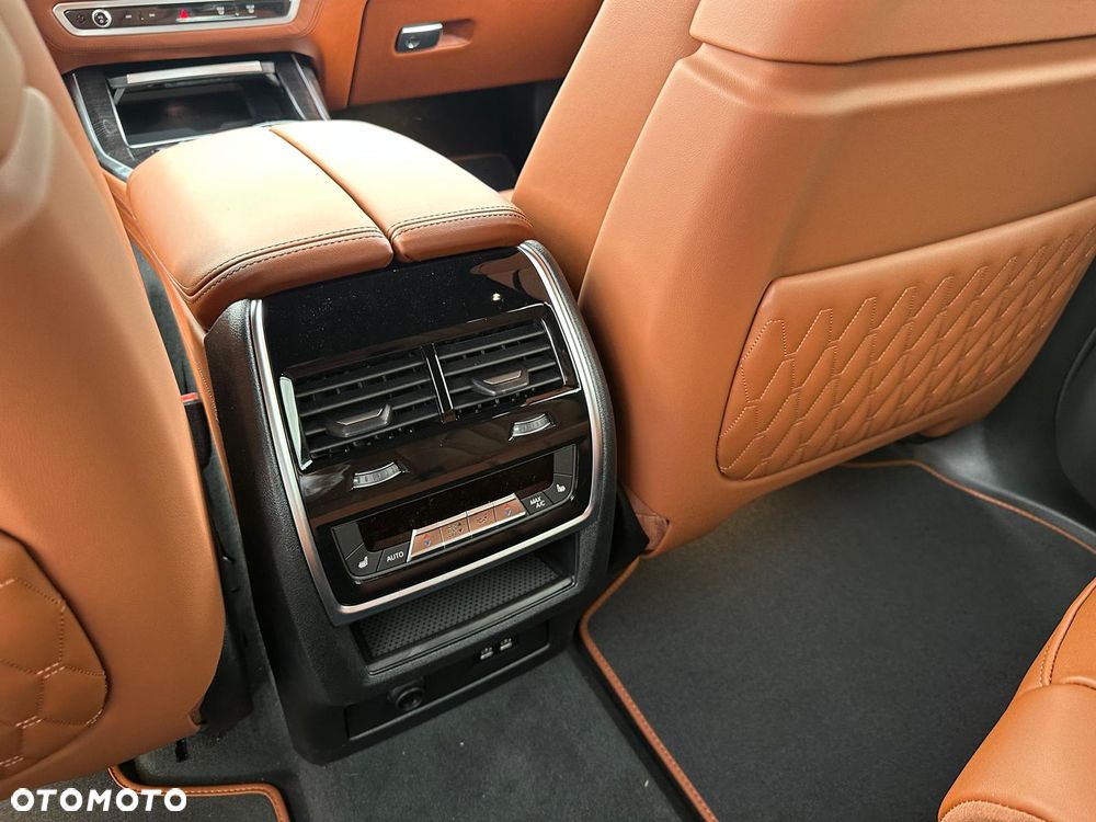 BMW X7 xDrive40i mHEV sport - 24