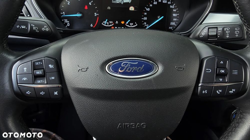 Ford Focus 2.0 EcoBlue Titanium X - 27