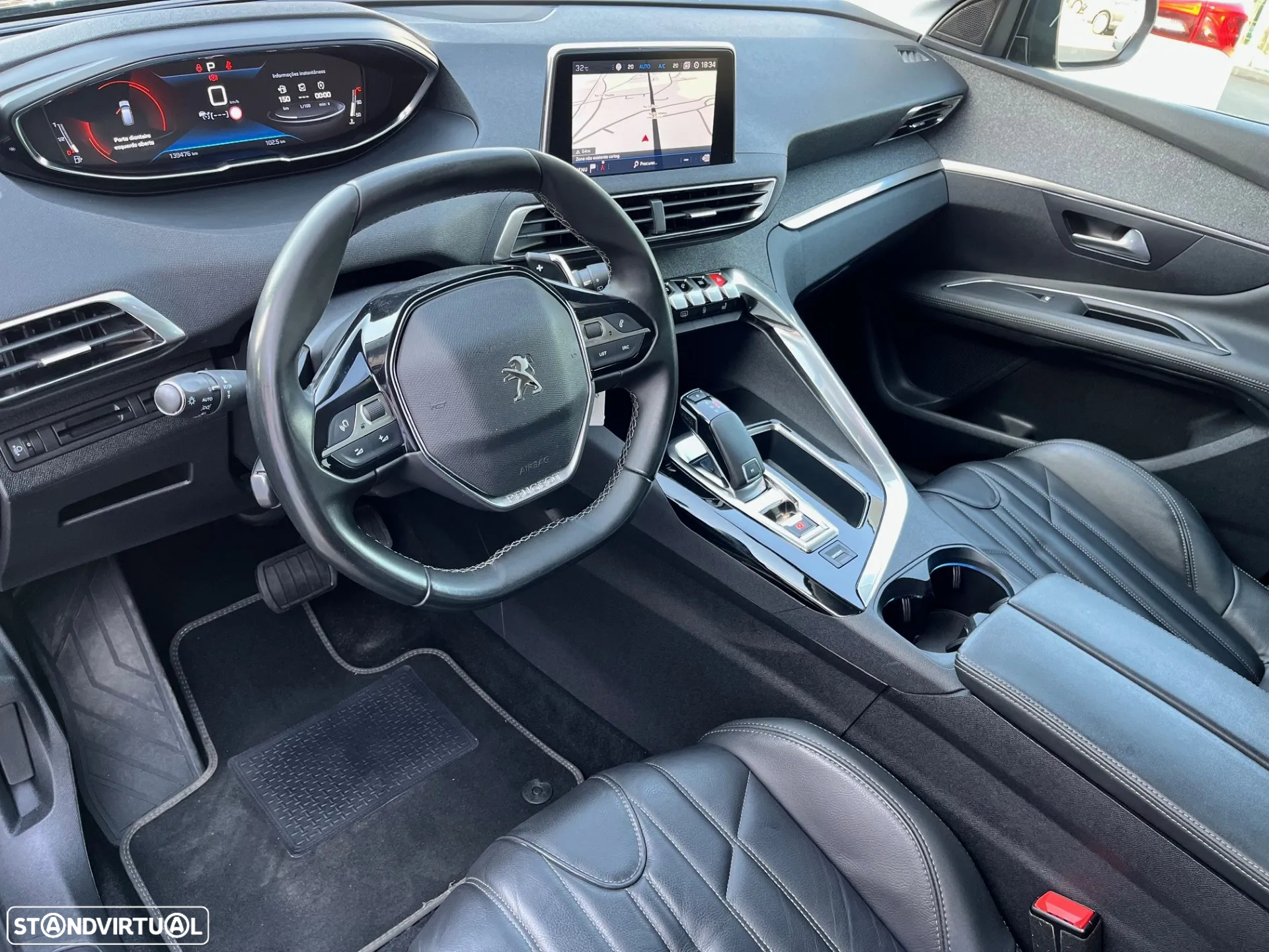 Peugeot 3008 1.5 BlueHDi Allure Pack EAT8 - 5