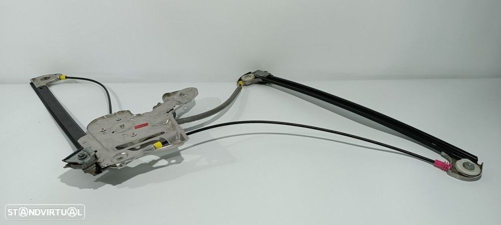 ELEVADOR FRENTE ESQUERDO LAND ROVER RANGE ROVER (LM) V8 TD VOGUE - 2