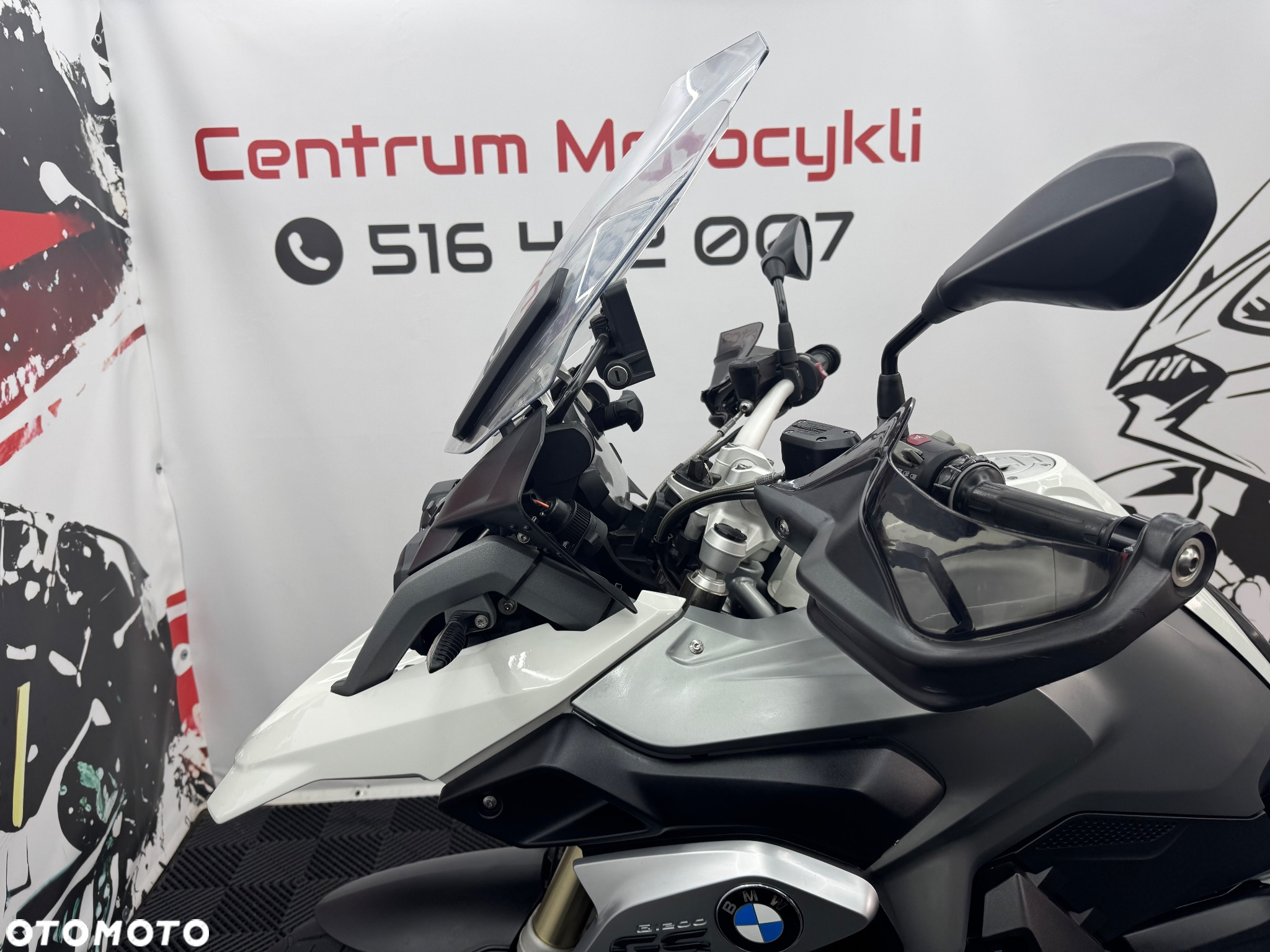 BMW R - 11