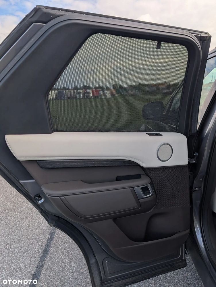 Land Rover Discovery 3.0 Si6 HSE - 14