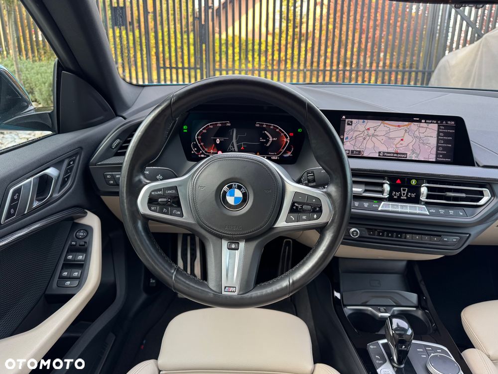 BMW Seria 2 220i xDrive M Sport - 23