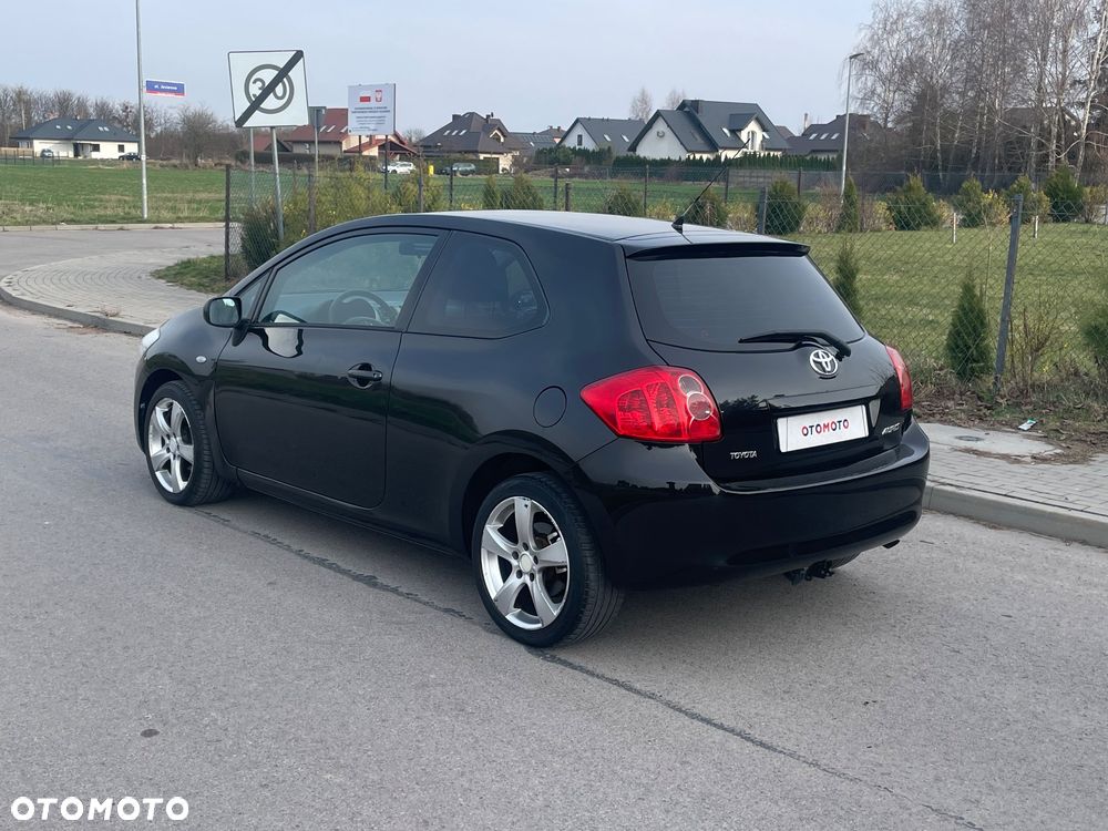 Toyota Auris 1.6 VVT-i Team - 30