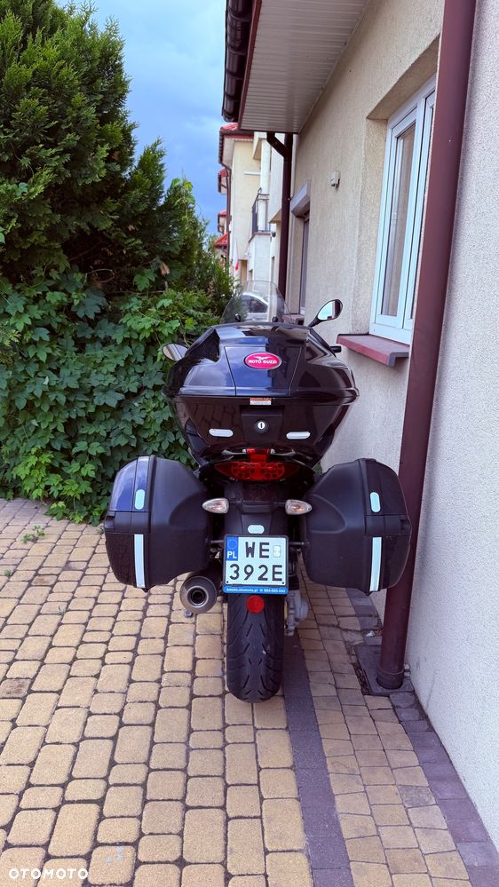 Moto Guzzi 1200 - 2