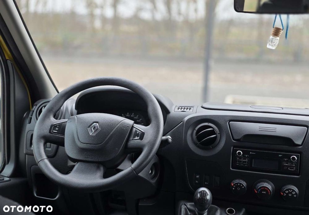 Renault Master - 27