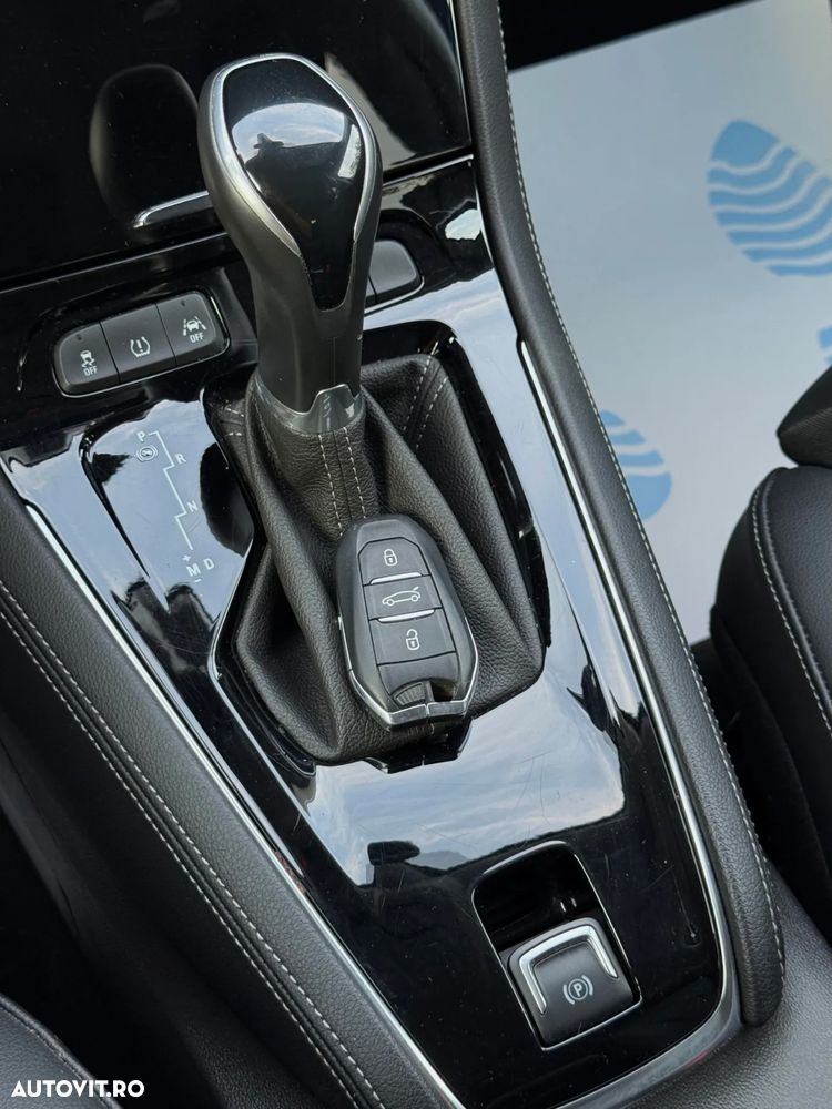 Opel Grandland X 2.0 START/STOP Aut. Ultimate - 23