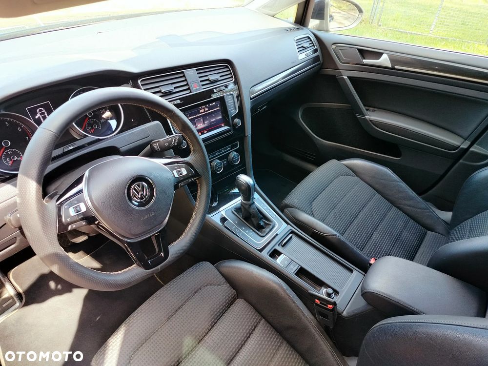 Volkswagen Golf 1.4 TSI (BlueMotion Technology) DSG Highline - 11