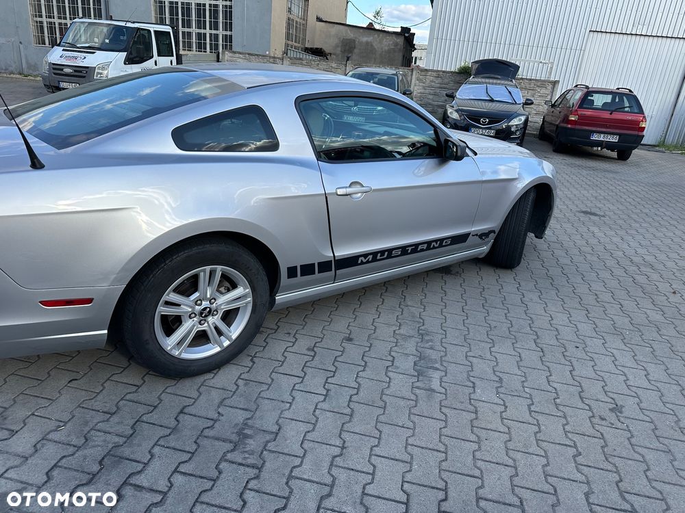 Ford Mustang 3.7 V6 - 7