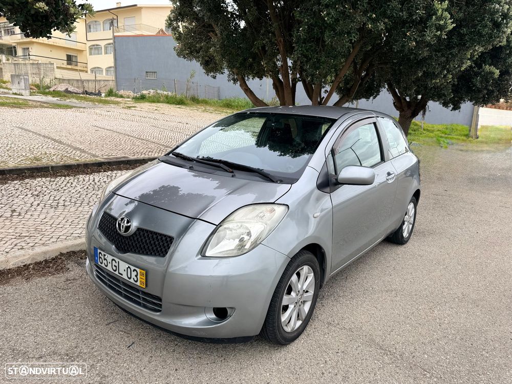 Toyota Yaris 1.0 VVT-i Sol High Pack VSC+TRC - 6
