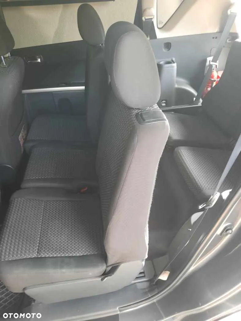 Toyota Corolla Verso 1.8 Prestige + 7os - 7