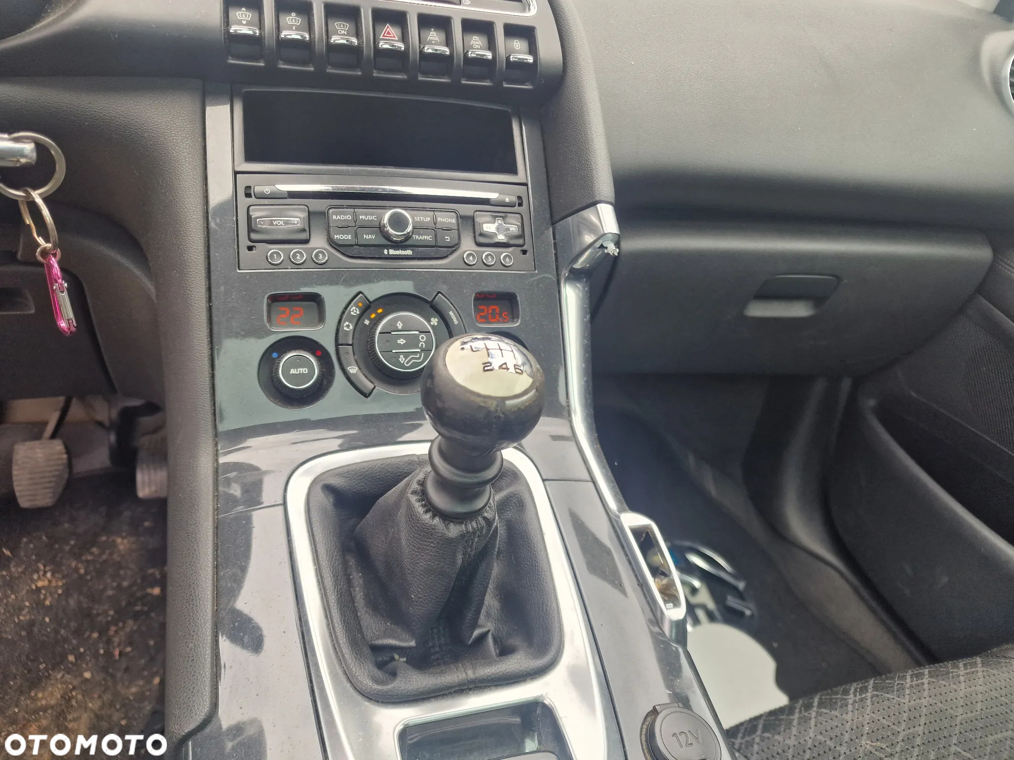 Peugeot 3008 HDi FAP 110 Roland Garros - 17