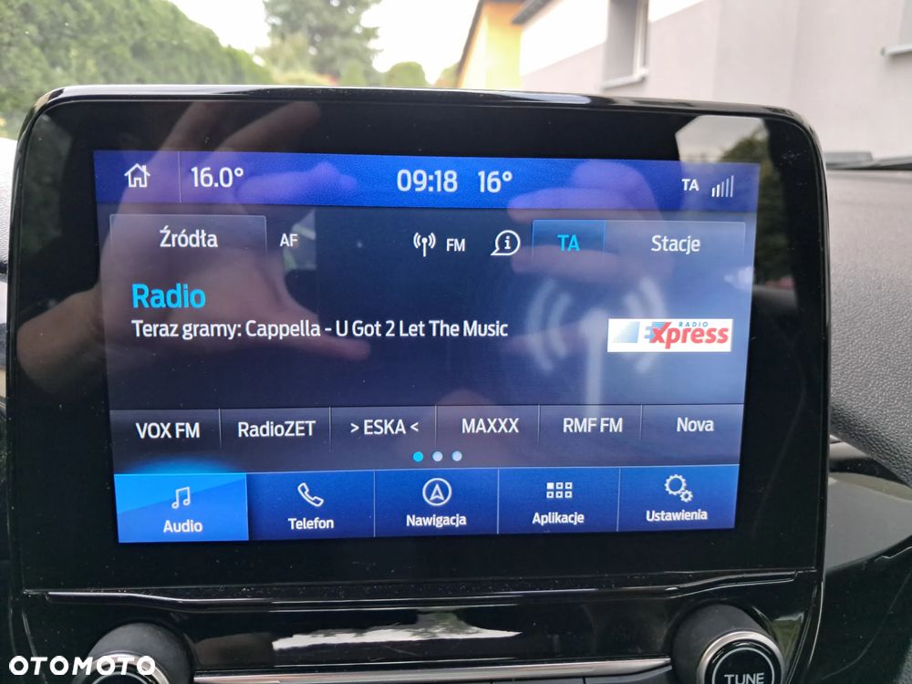 Ford Fiesta 1.0 EcoBoost S&S TITANIUM - 10