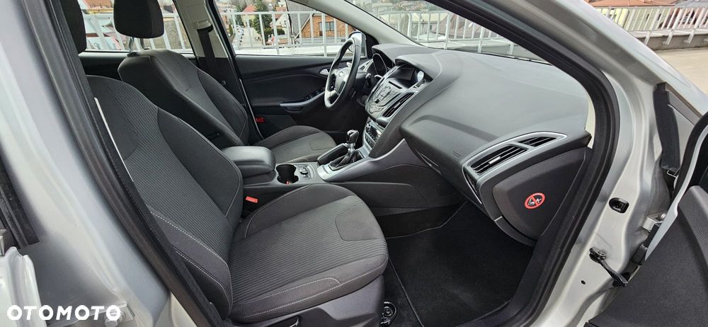 Ford Focus 1.6 EcoBoost Edition Start - 31