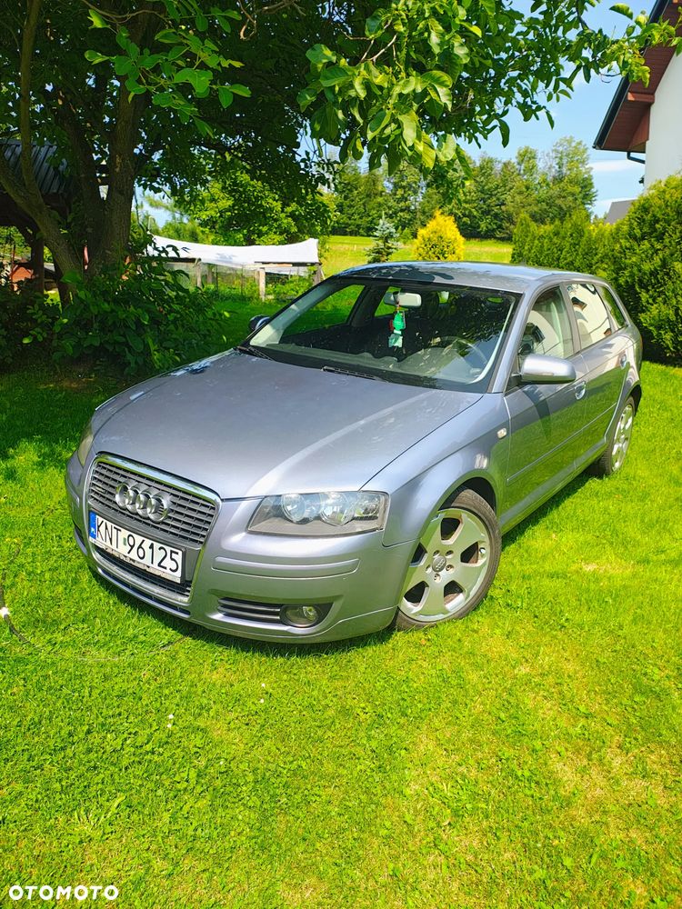 Audi A3 Sportback 2.0 TDI DPF Quattro Ambition - 1