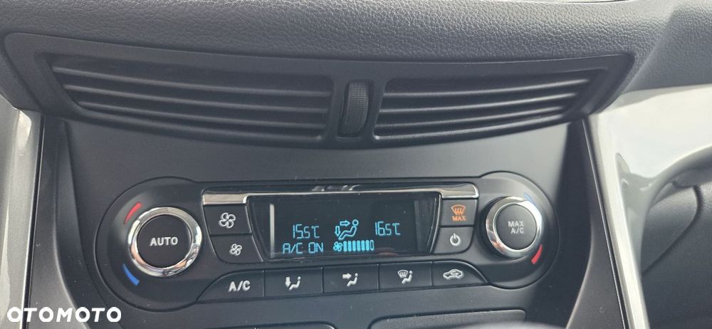 Ford C-MAX 1.6 TDCi Start-Stop-System SYNC Edition - 28