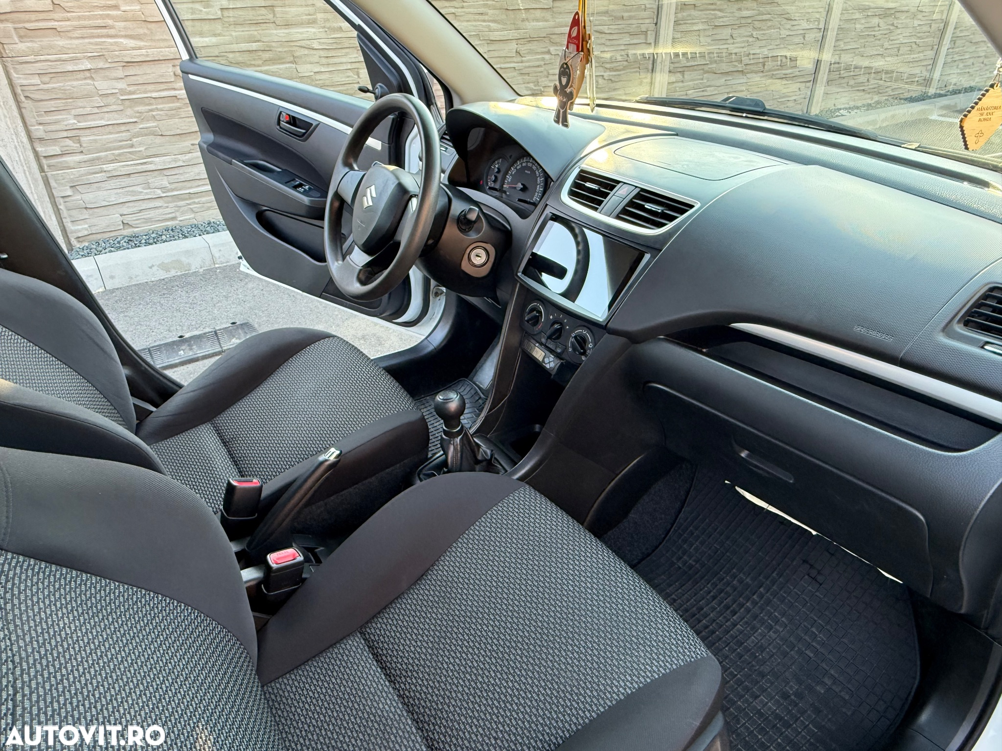 Suzuki Swift 1.2 GA - 25