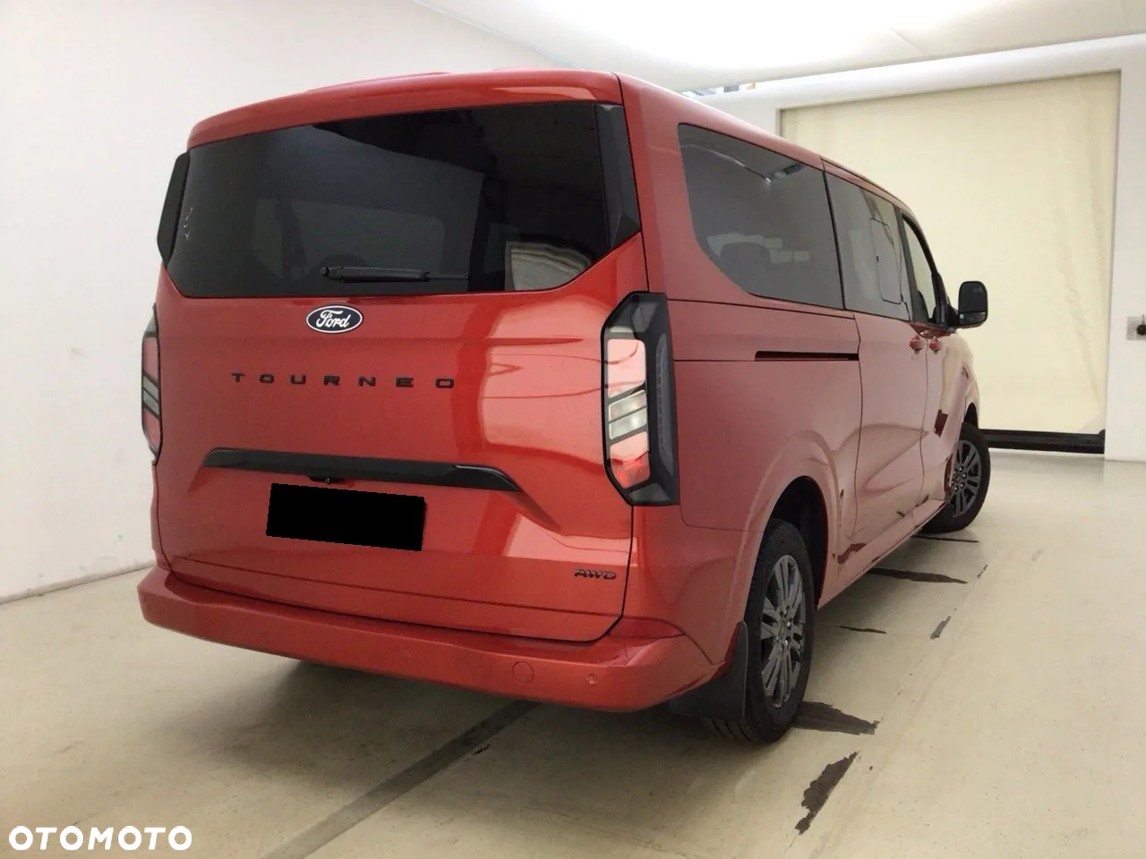 Ford Tourneo Custom 320 L2H1 4x4 Autm TitaniumX - 2