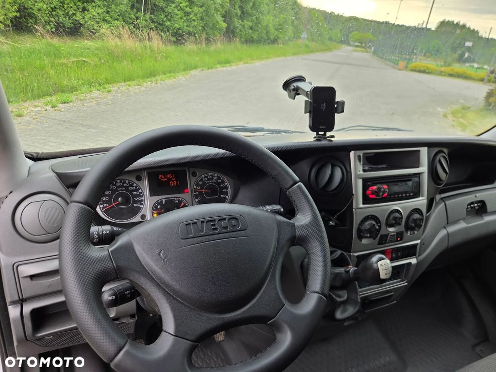 Iveco Daily 40C18 3.0 Hdi - 17