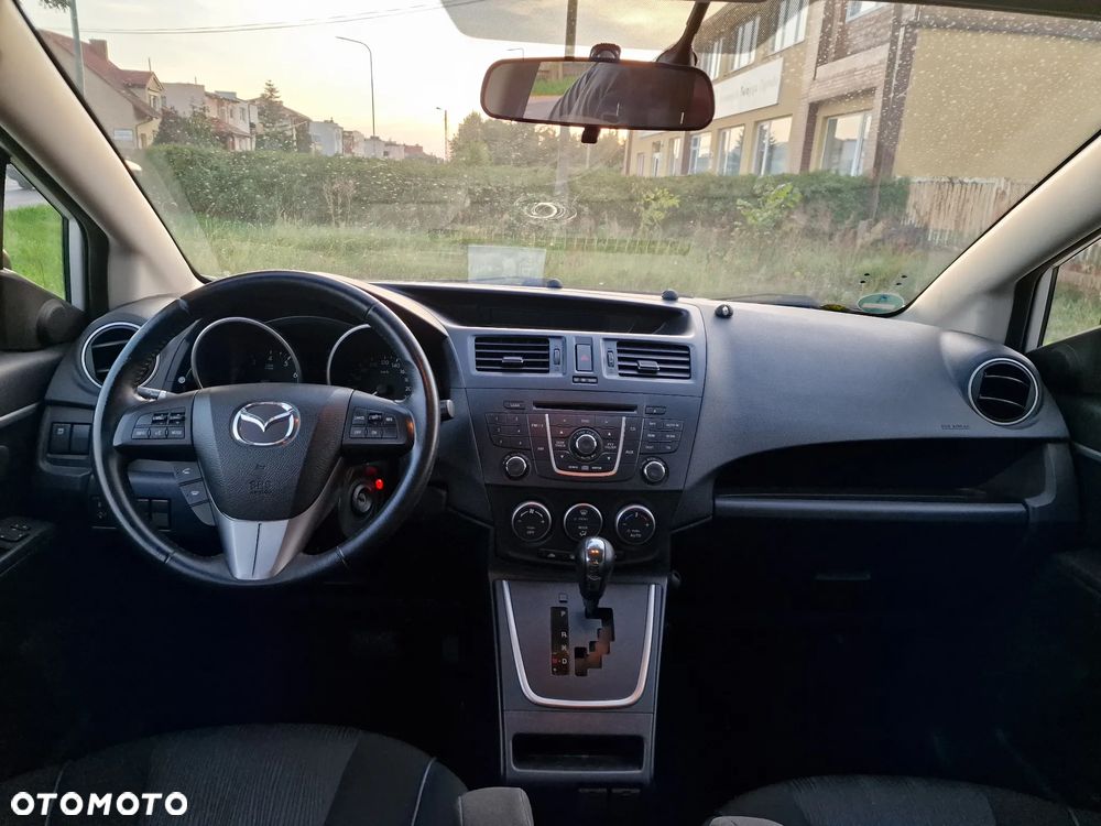 Mazda 5 - 9