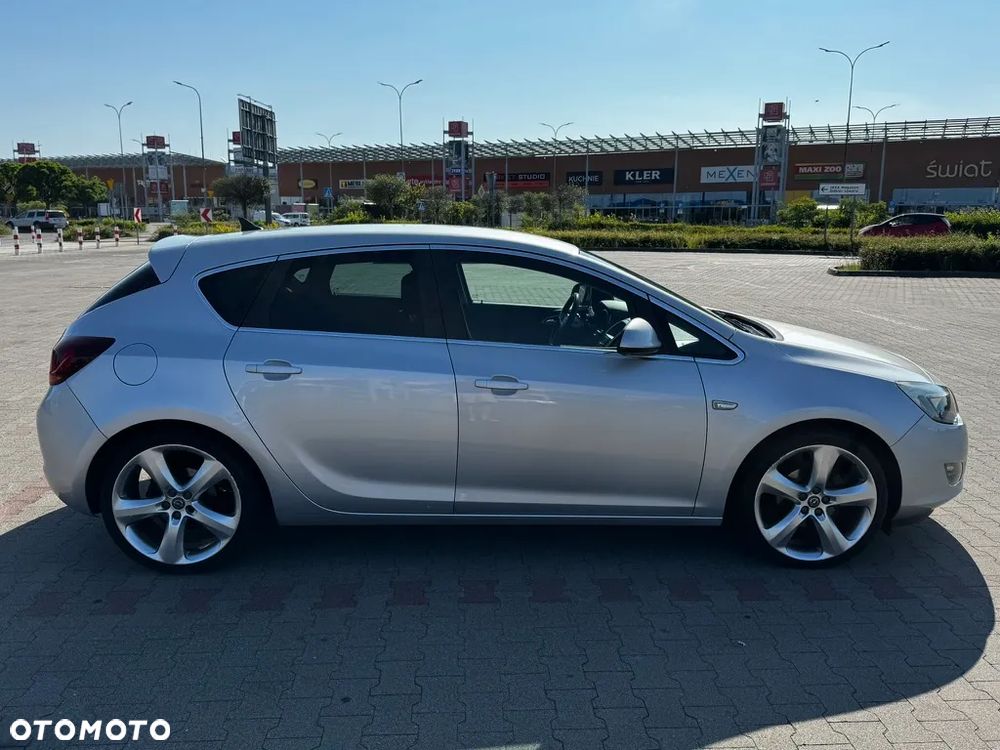 Opel Astra 1.4 Turbo Edition - 12