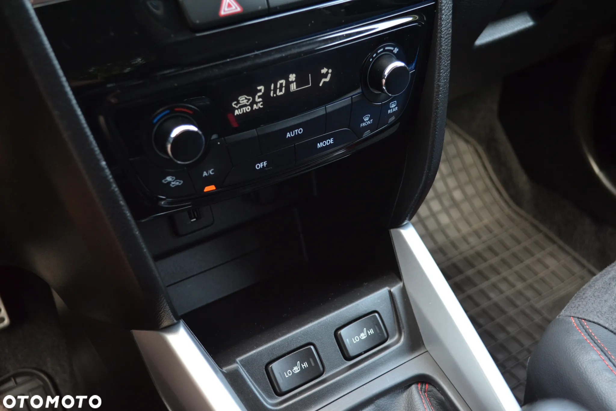 Suzuki Vitara 1.4 Boosterjet Allgrip S - 17