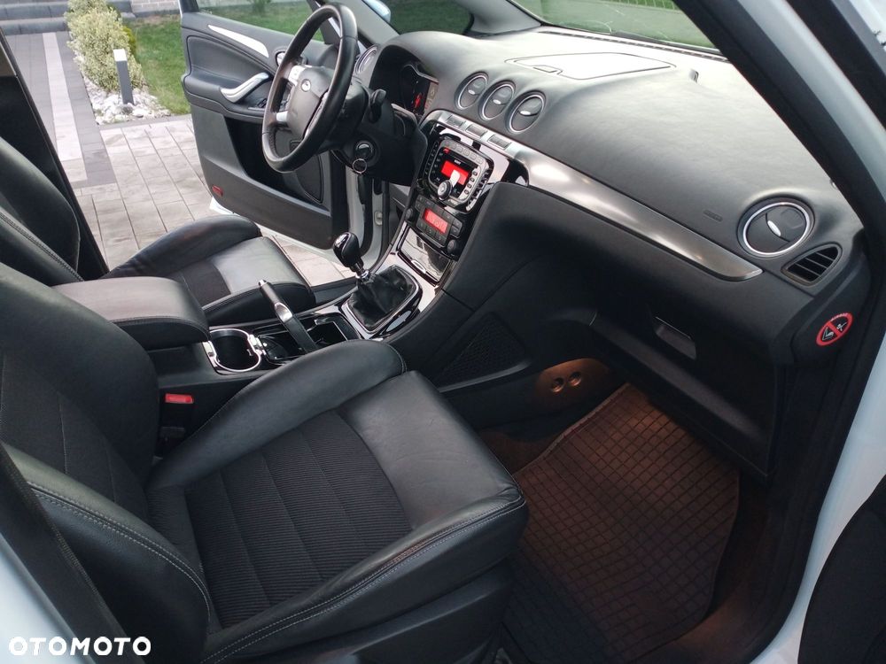 Ford S-Max 2.0 TDCi Titanium - 20