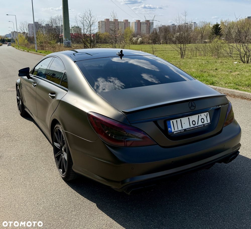 Mercedes-Benz CLS - 13