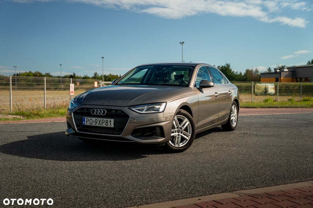 Audi A4 - 1