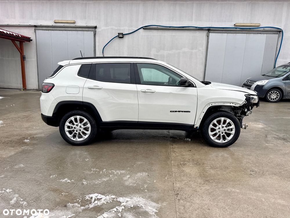 Jeep Compass - 6