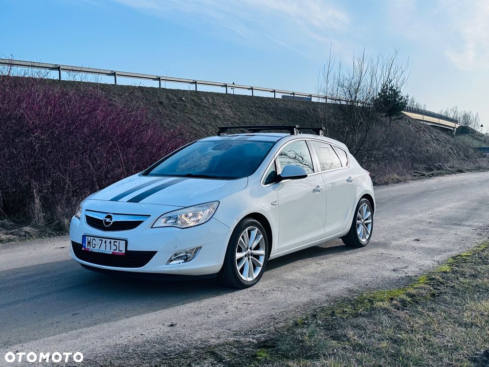 Opel Astra 1.4 T Cosmo - 1