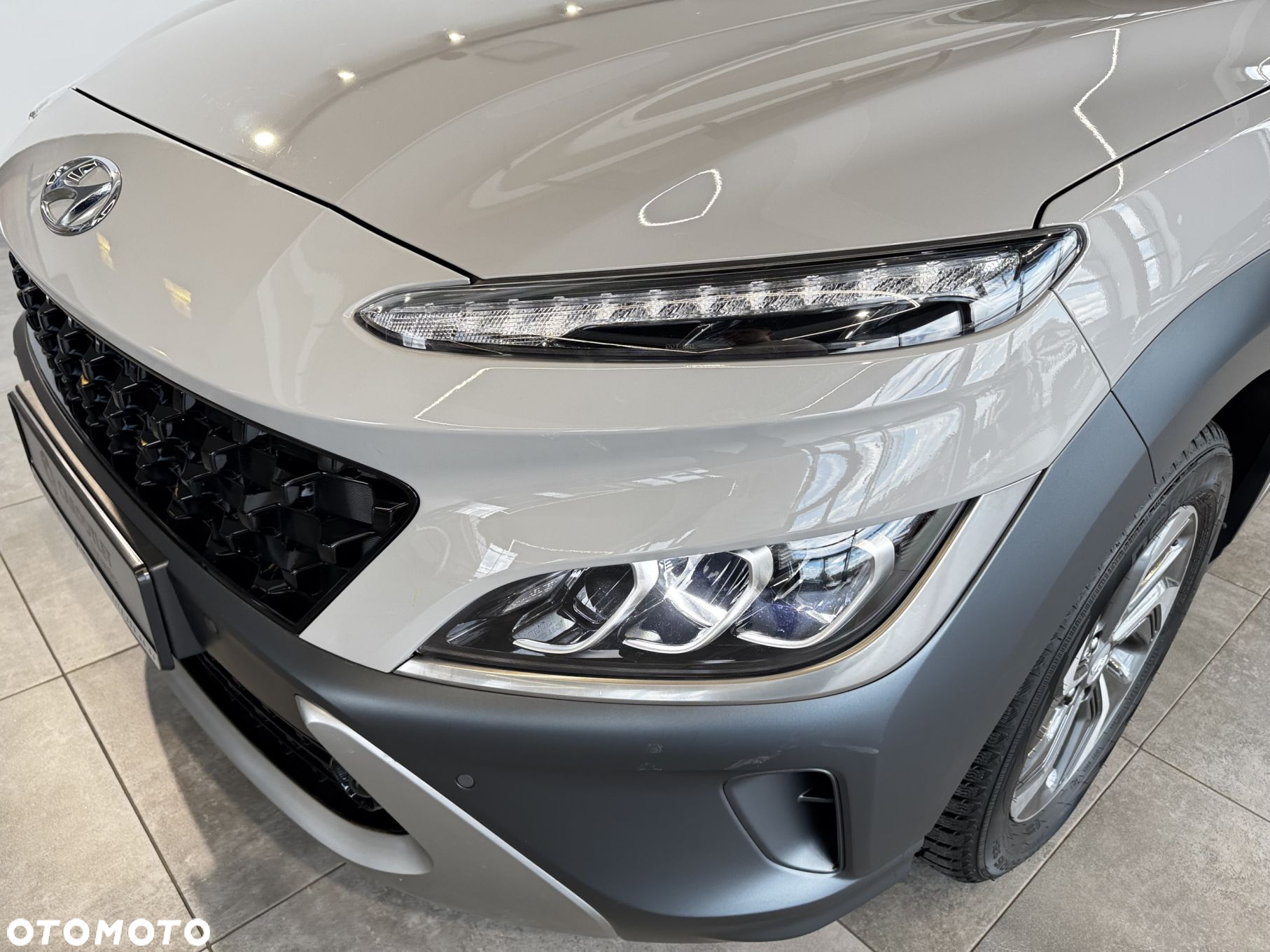 Hyundai Kona - 16
