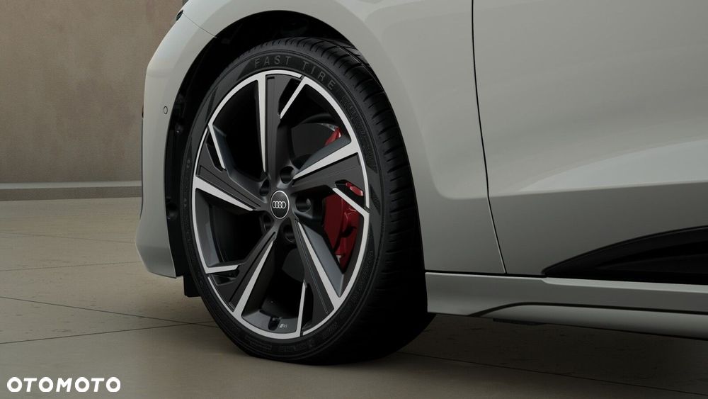 Audi A6 Avant e-tron - 10
