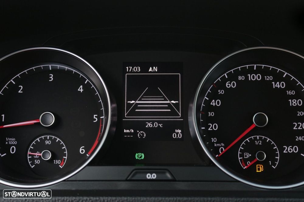 VW Golf Variant 1.6 TDi Confortline - 48