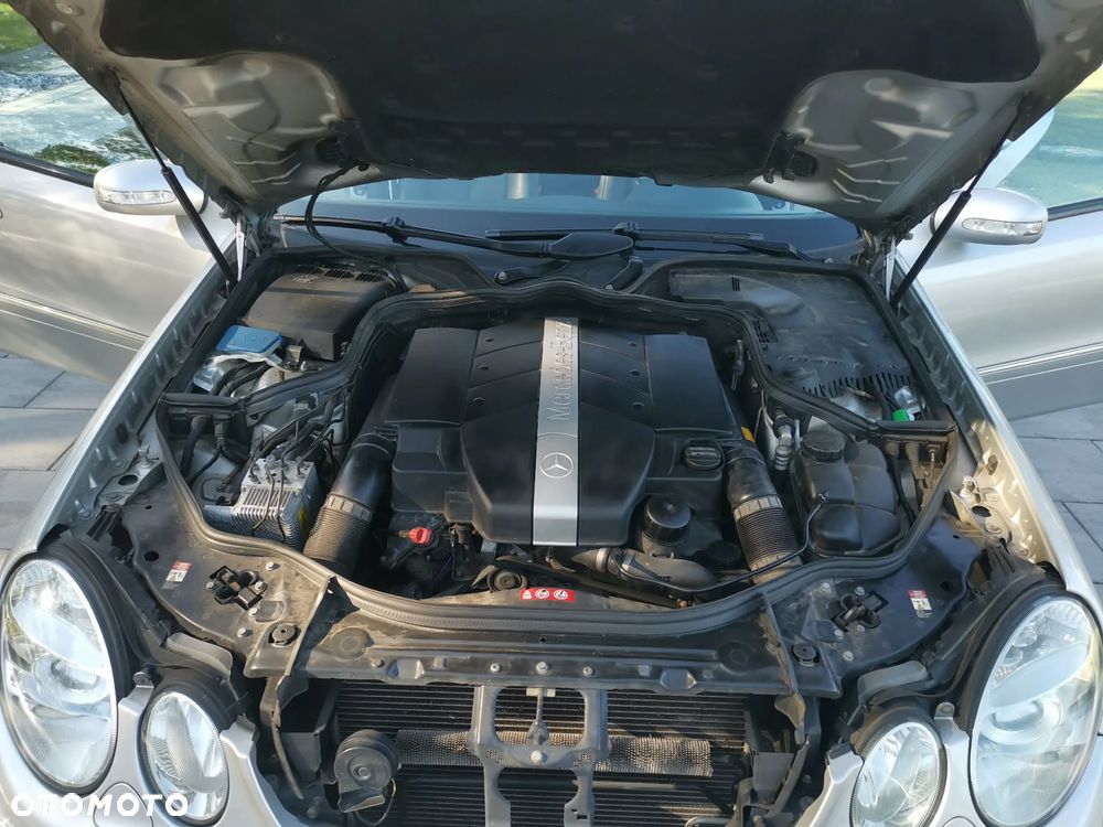 Mercedes-Benz Klasa E 320 T 4Matic Avantgarde - 12