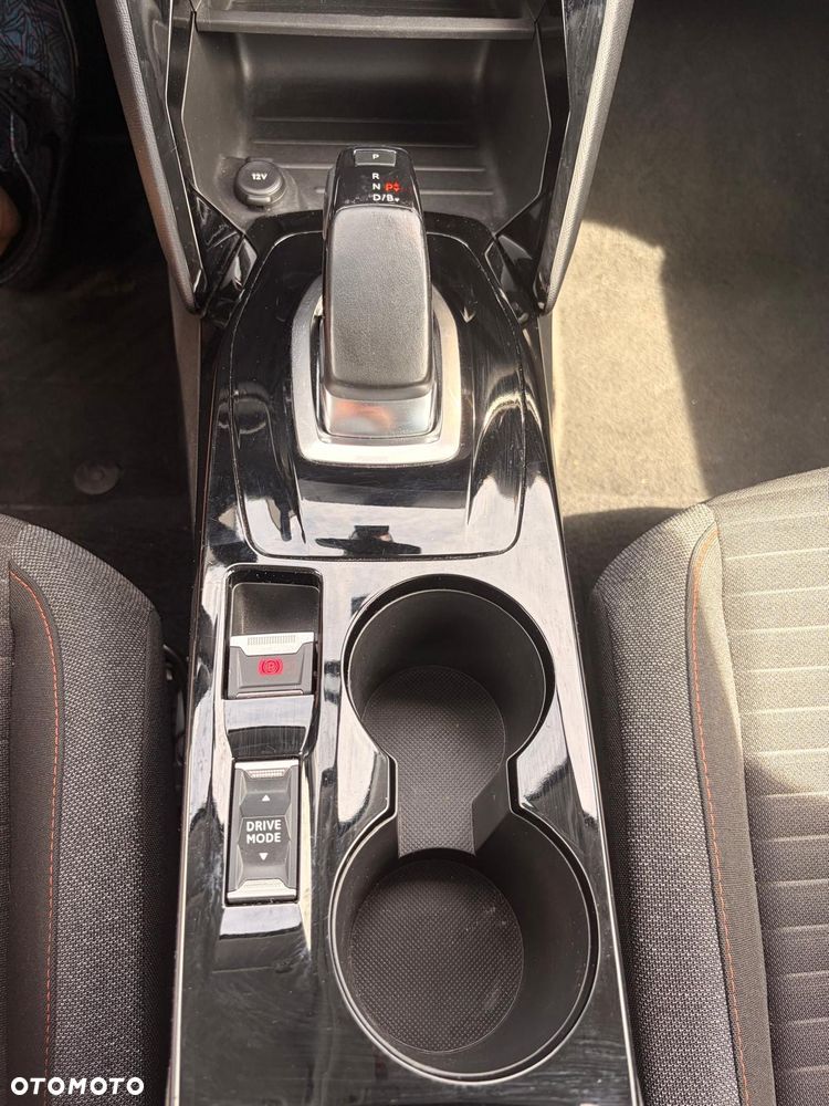 Peugeot 208 Allure Pack - 12