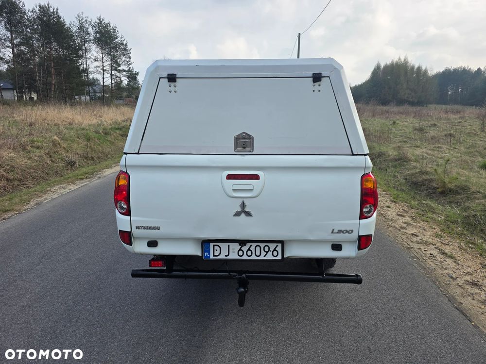 Mitsubishi L200 2.5 DID SC Inform - 7
