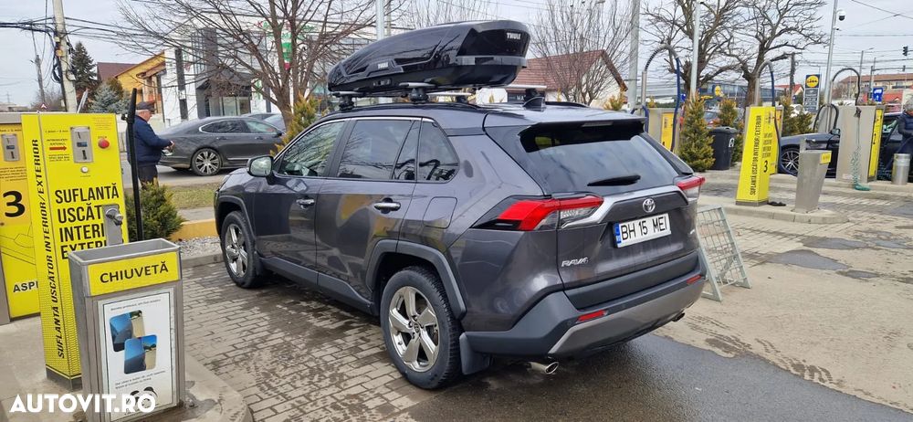 Toyota RAV4 - 22
