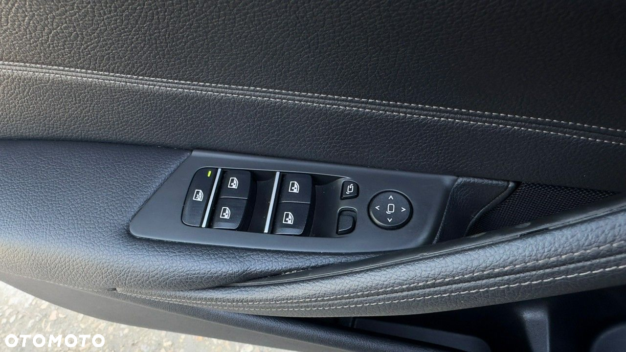 BMW Seria 5 - 28