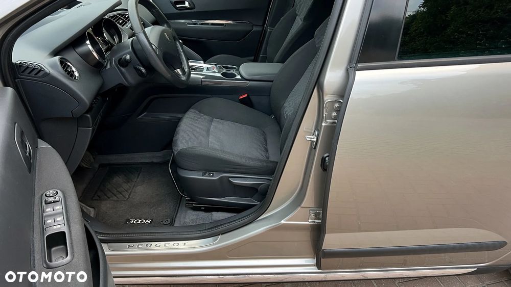 Peugeot 3008 HDi FAP 165 Automatik Platinum - 21