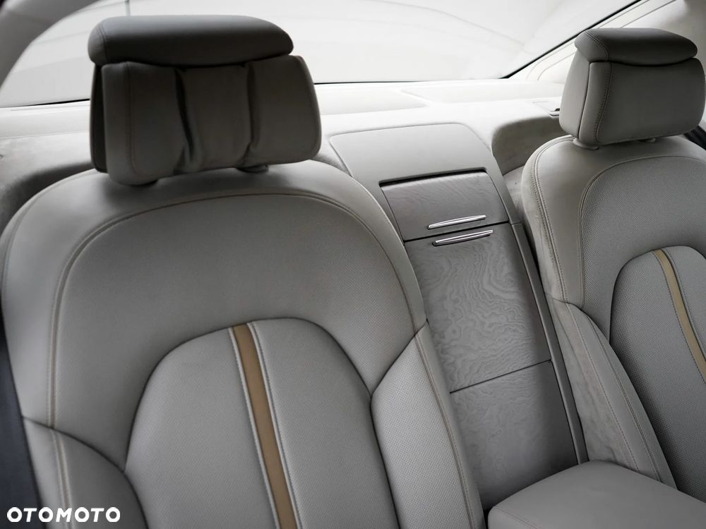 Audi A8 W12 6.3 FSI quattro tiptronic Lang - 36