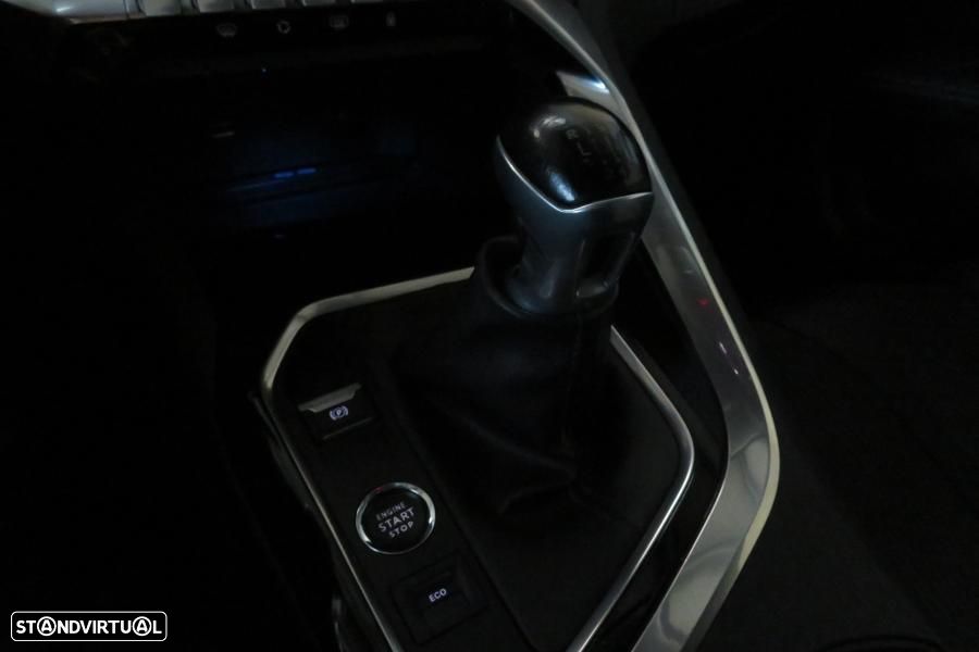 Peugeot 5008 1.5 BlueHDi Allure Pack - 27